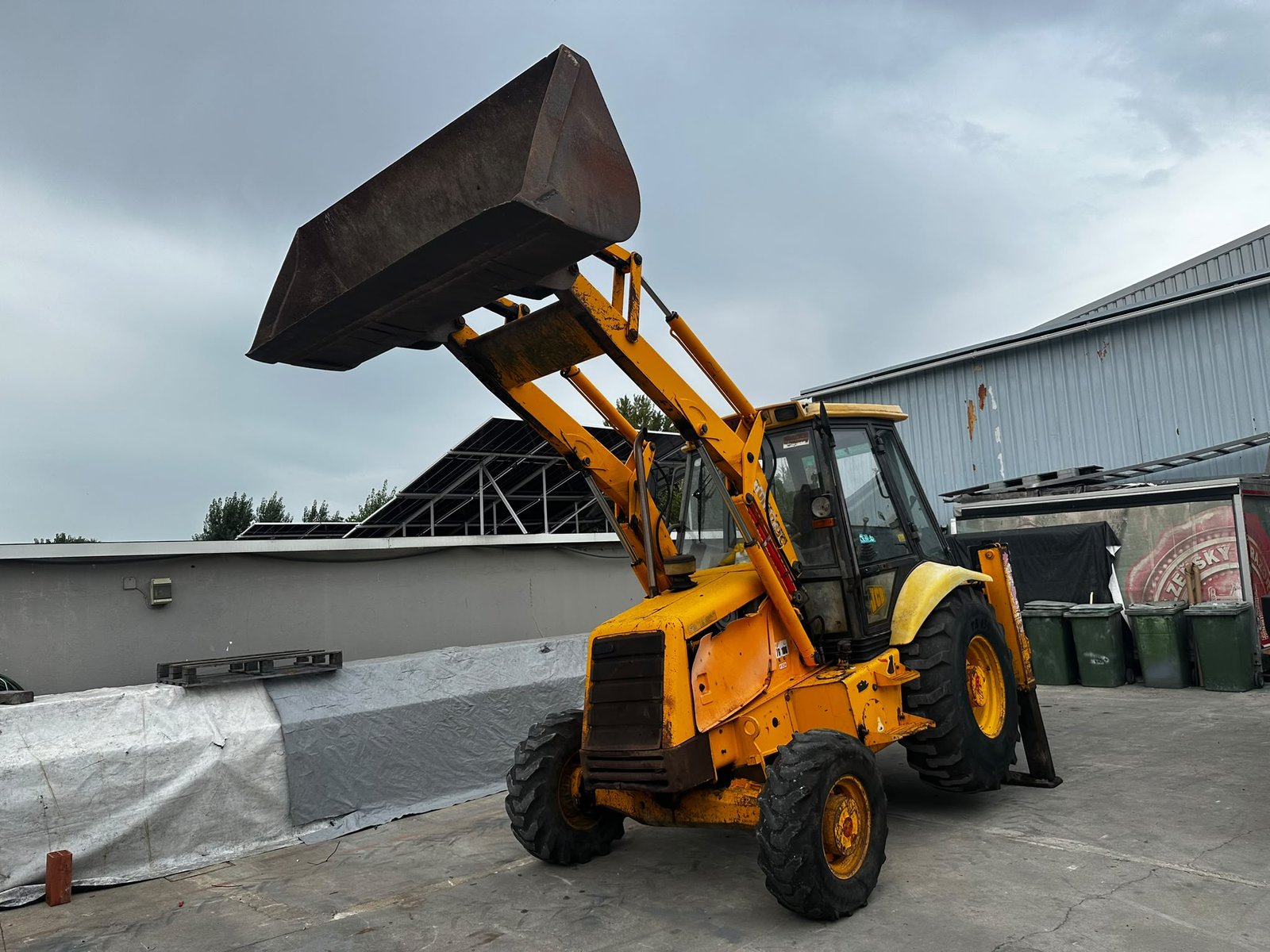 JCB antes